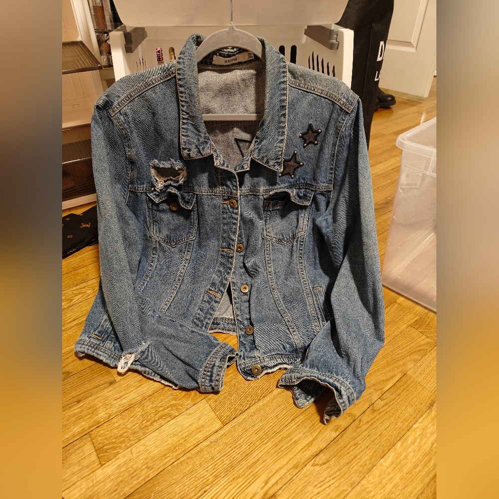Just Fab Distressed Denim Jacket with Star Patches Size XXL